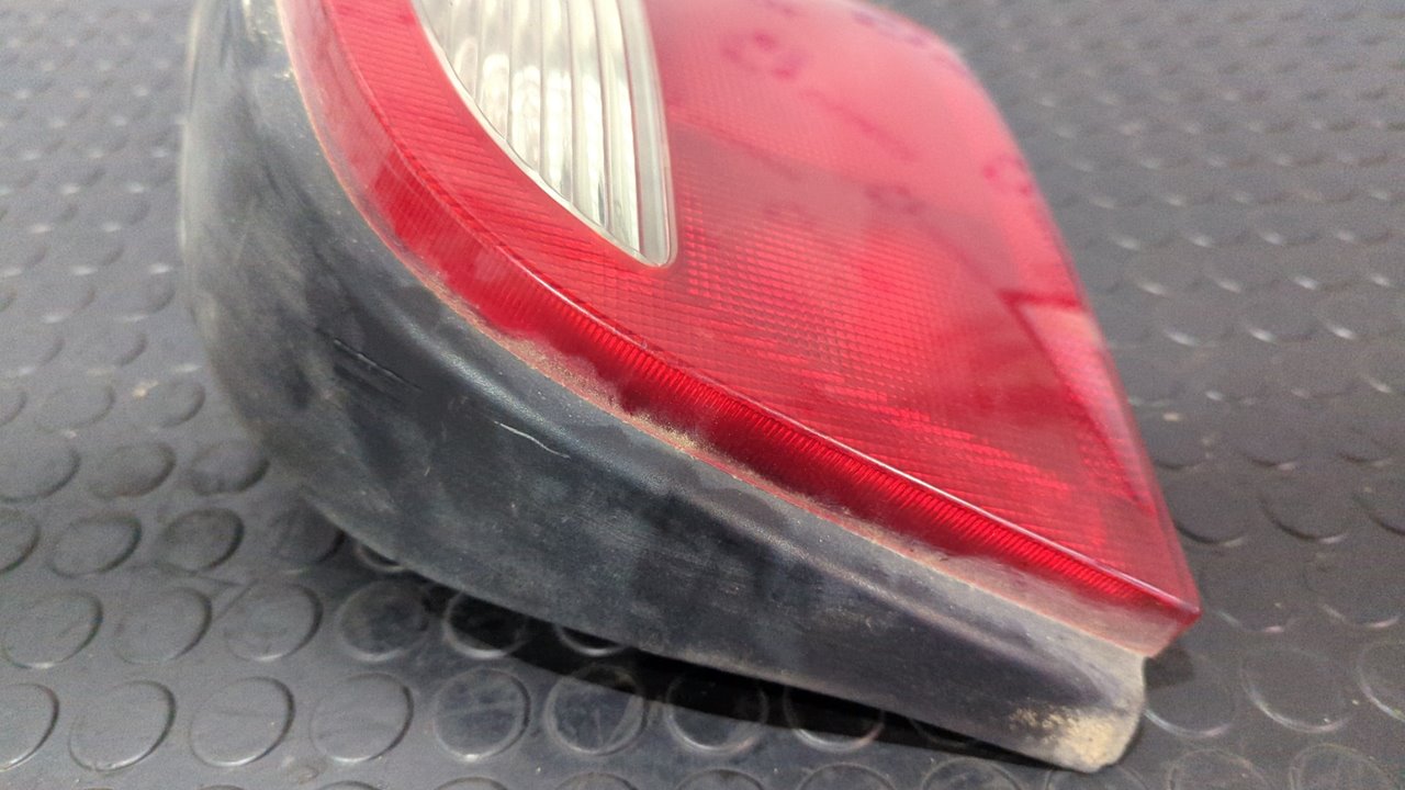 PILOTO TRASERO DERECHO RENAULT MEGANE I FASE 2 GANDTOUR (KA..) - vista 2