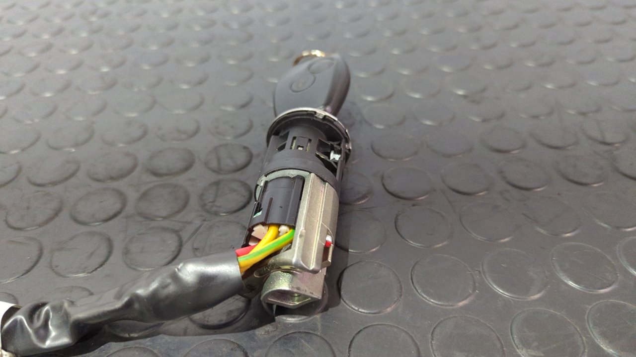 CONMUTADOR DE ARRANQUE DACIA SANDERO - vista 4