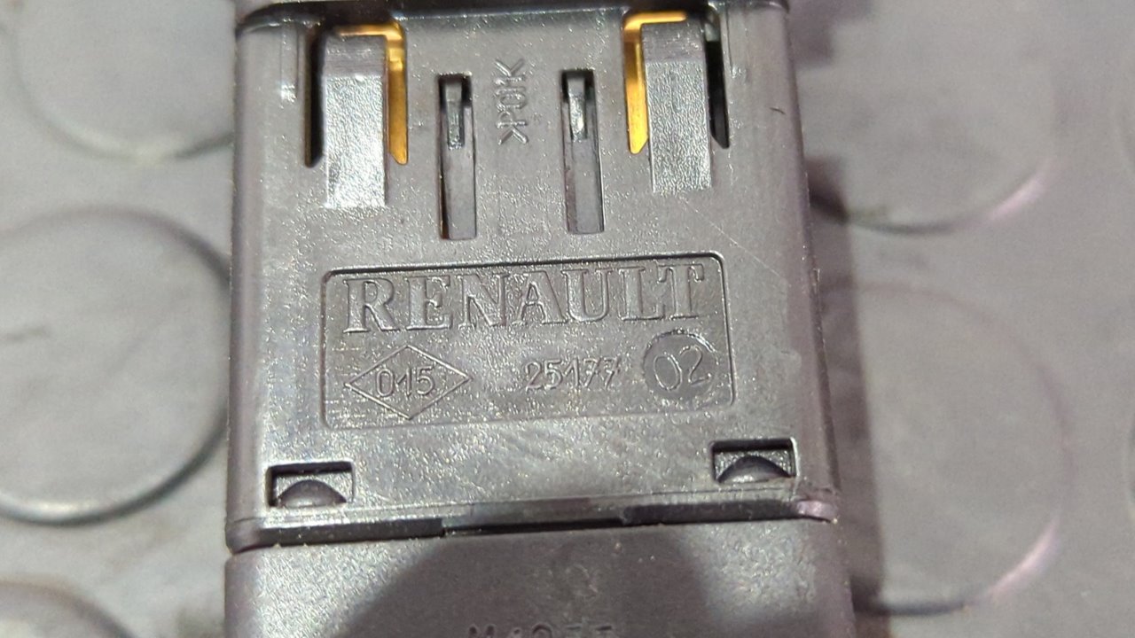 WARNING DACIA SANDERO - vista 3