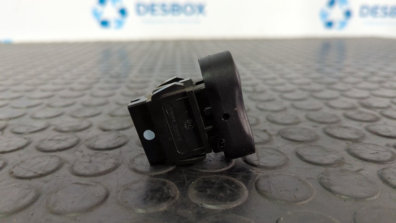 INTERRUPTOR DACIA SANDERO - vista 4
