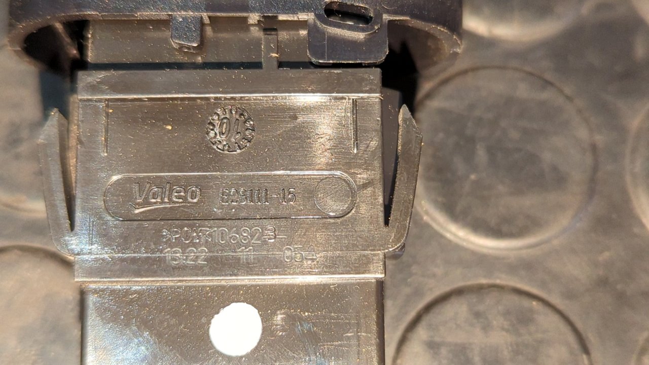 INTERRUPTOR DACIA SANDERO - vista 3