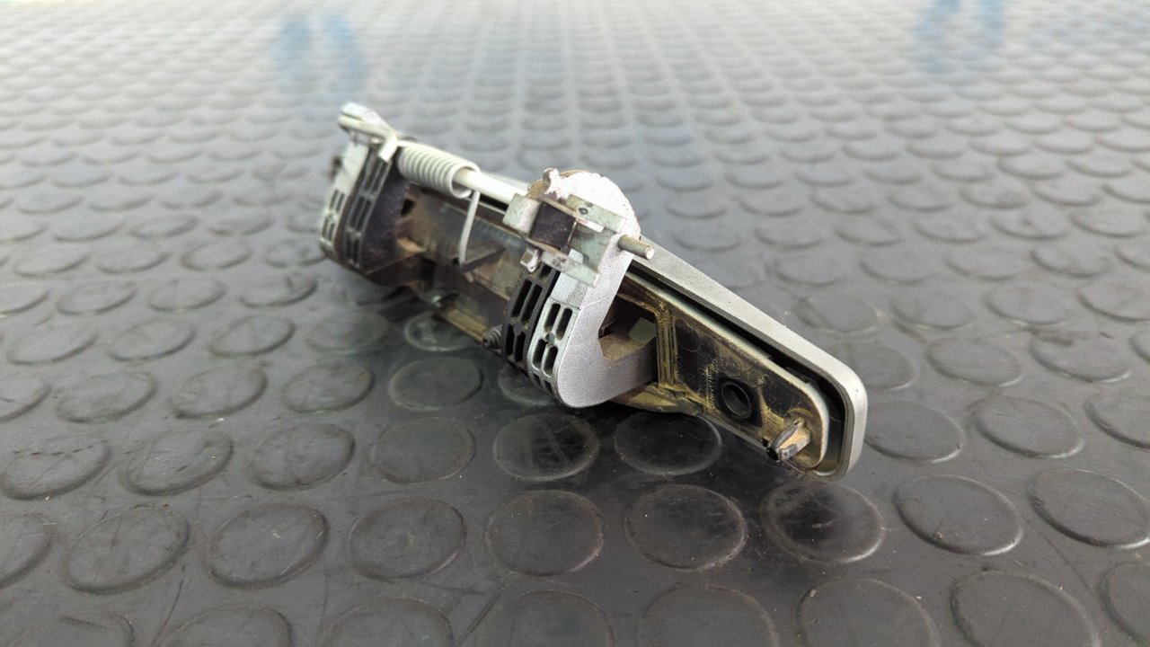 MANETA DELANTERA DERECHA DACIA SANDERO - vista 3