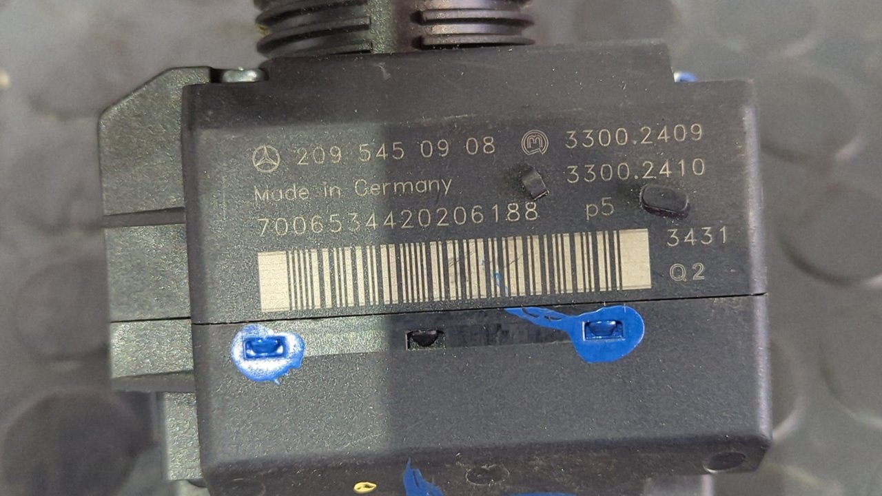 CONMUTADOR DE ARRANQUE MERCEDES-BENZ CLASE C (W203) BERLINA - vista 3