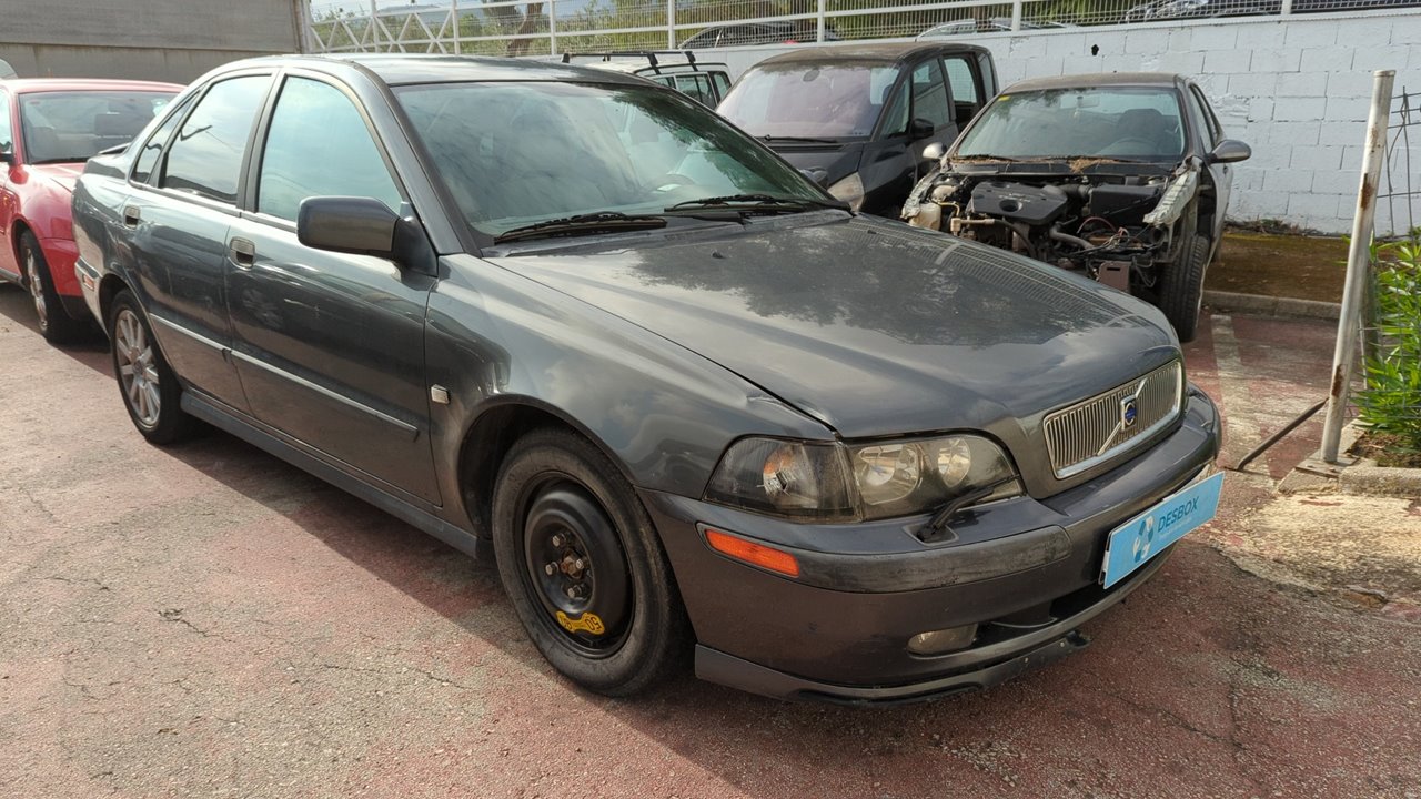 VOLVO S40 BERLINA