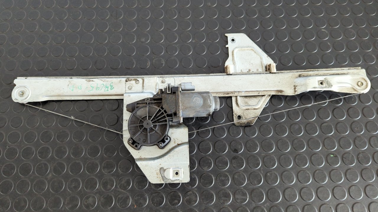 ELEVALUNAS DELANTERO DERECHO PEUGEOT PARTNER KOMBI