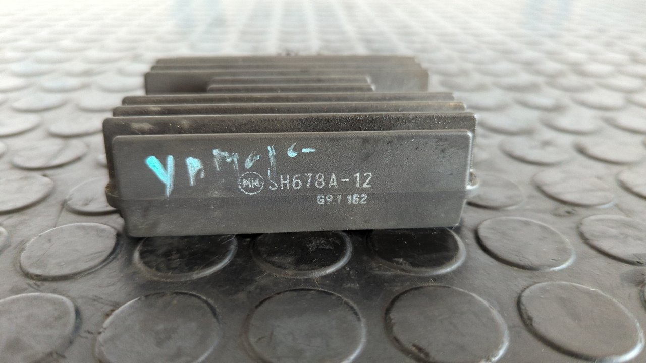 MODULO ELECTRONICO KAWASAKI ER 6 - vista 4