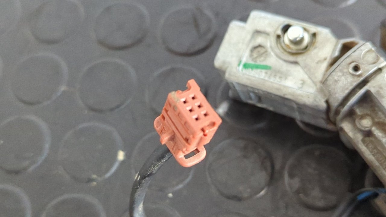 CONMUTADOR DE ARRANQUE PEUGEOT PARTNER KOMBI - vista 2