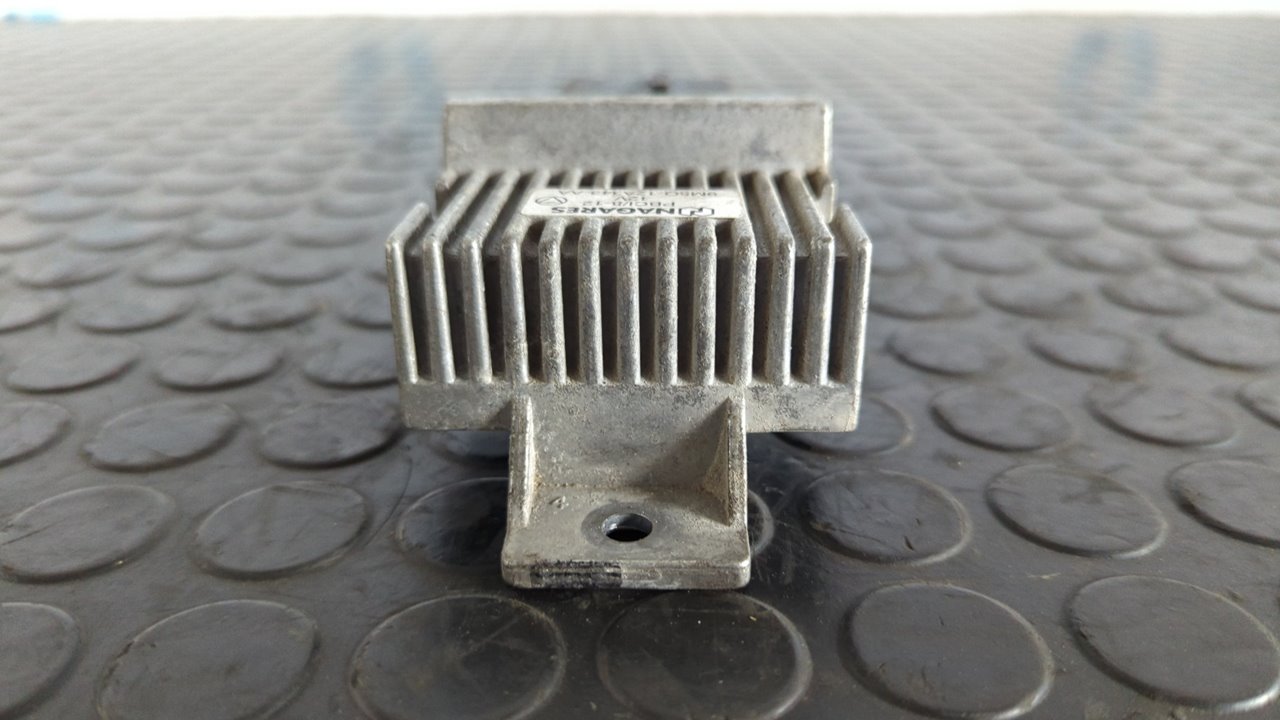 CAJA PRECALENTAMIENTO FORD KUGA (CBS) - vista 4