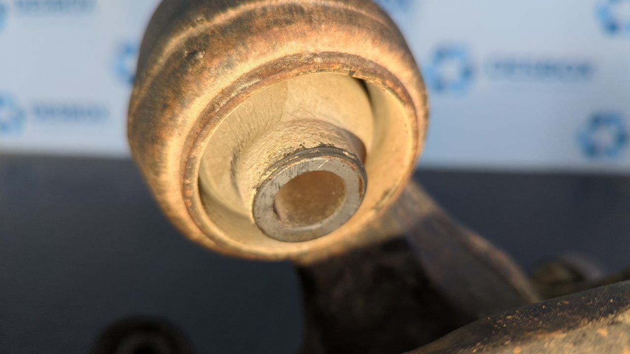 MANGUETA TRASERA DERECHA MITSUBISHI MONTERO (V80/V90) - vista 6