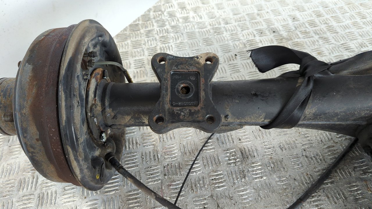 PUENTE TRASERO NISSAN CABSTAR - vista 7