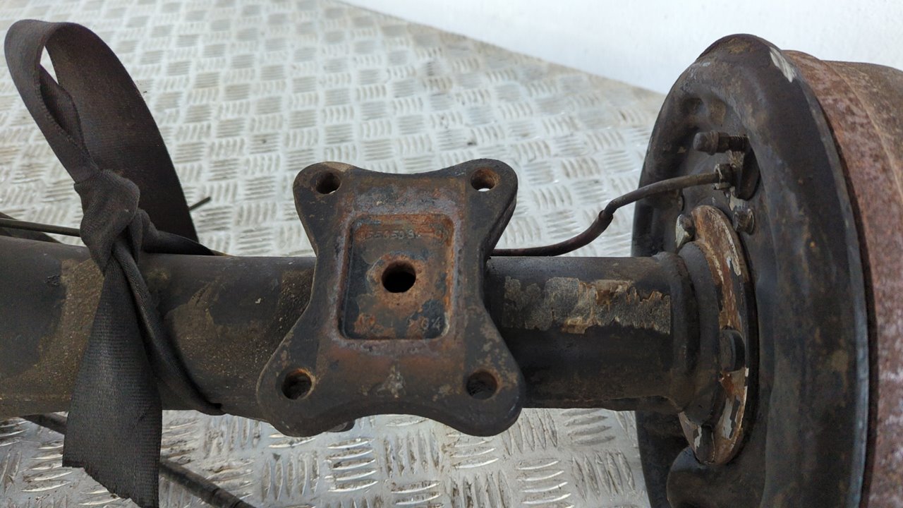 PUENTE TRASERO NISSAN CABSTAR - vista 8