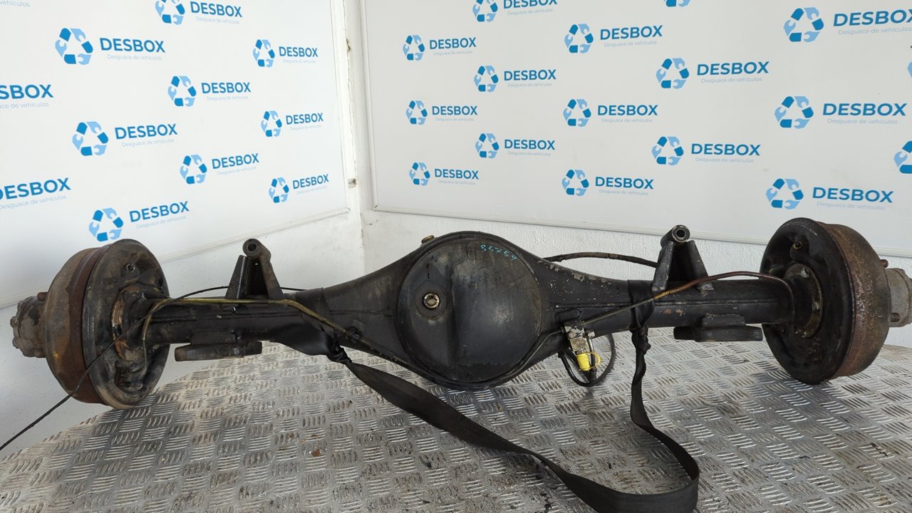 PUENTE TRASERO NISSAN CABSTAR - vista 4