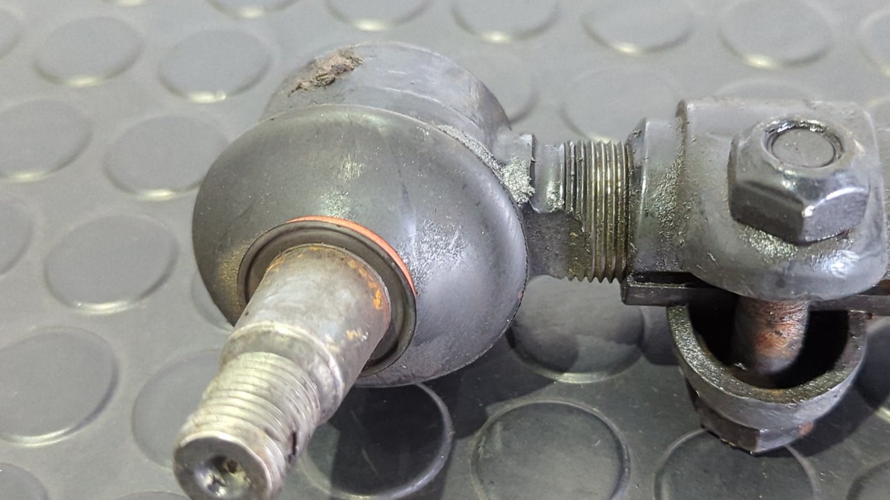 BARRA DIRECCION NISSAN CABSTAR - vista 3