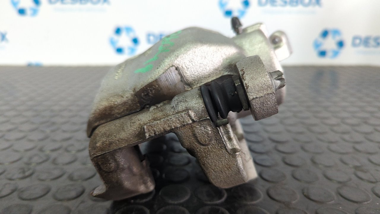 PINZA DE FRENO DELANTERA DERECHA CITROEN E-C4 - vista 5