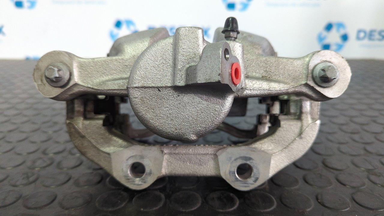 PINZA DE FRENO DELANTERA DERECHA CITROEN E-C4 - vista 4