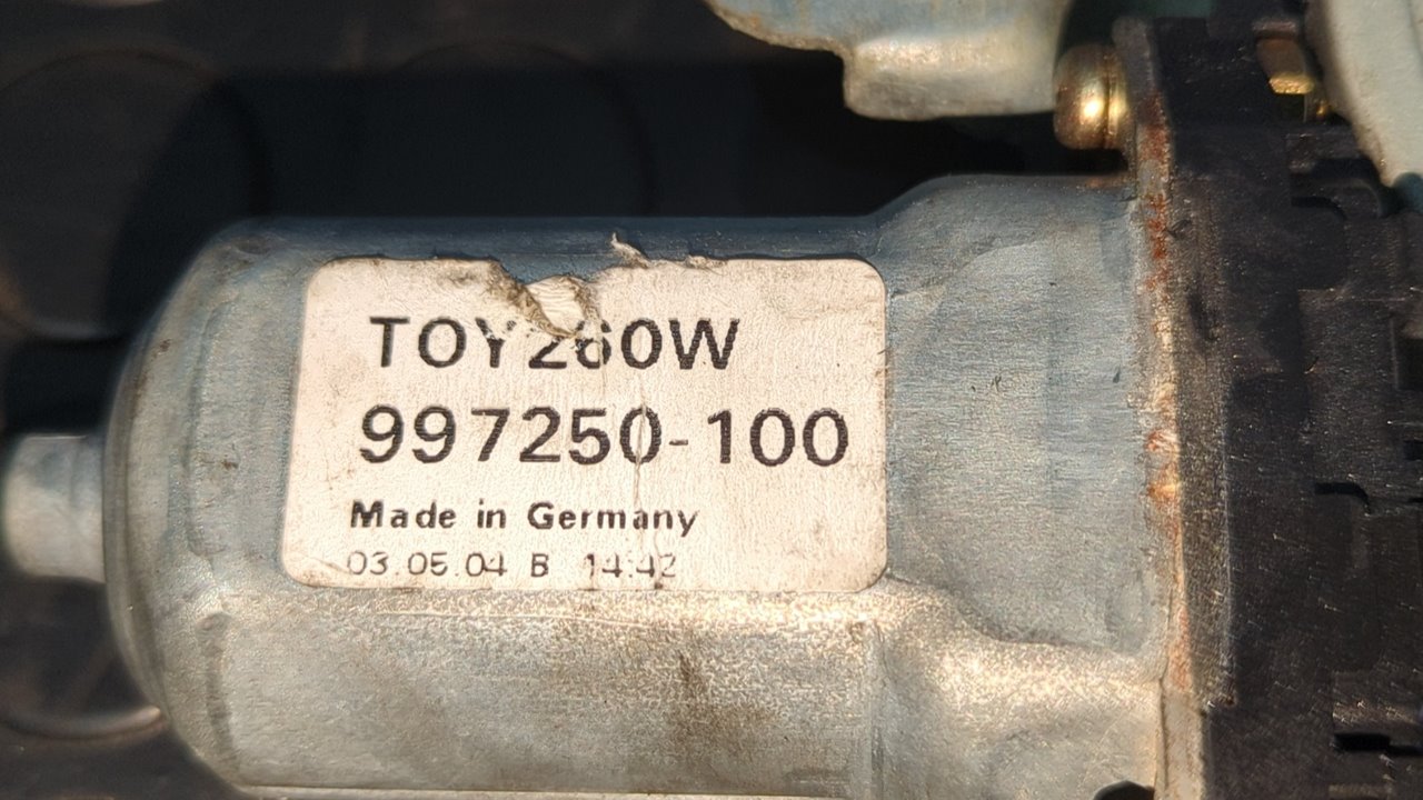 ELEVALUNAS TRASERO DERECHO TOYOTA COROLLA VERSO (R1) - vista 2