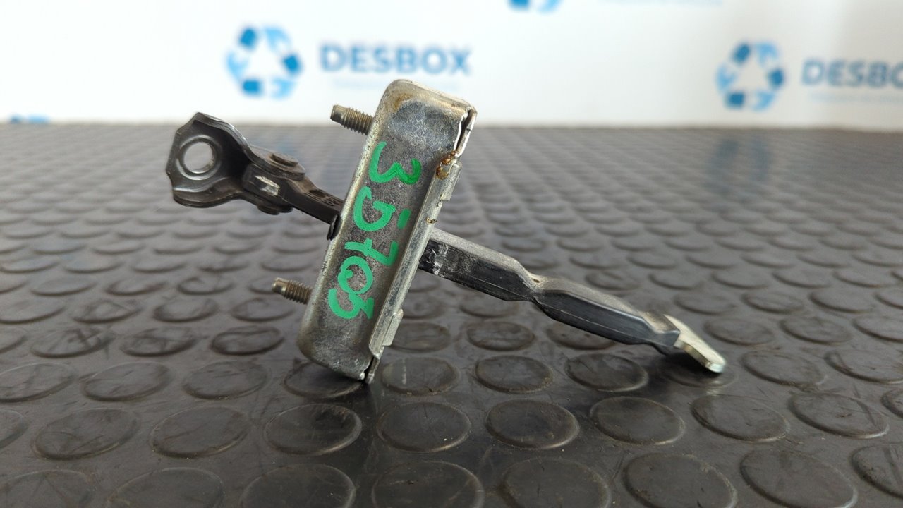 RETENEDOR PUERTA DERECHA TOYOTA COROLLA VERSO (R1)