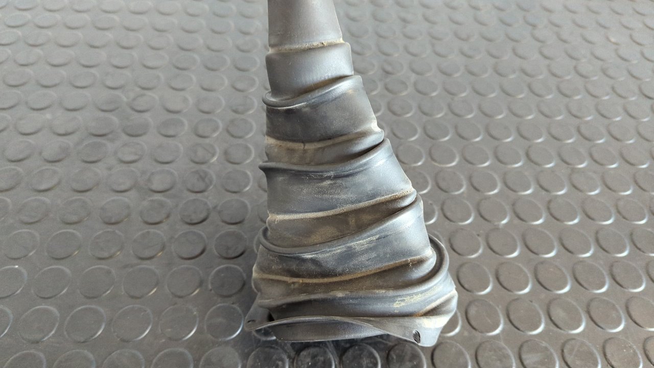 GUARNECIDOS PALANCA CAMBIO AUDI TT (8N3/8N9) - vista 2