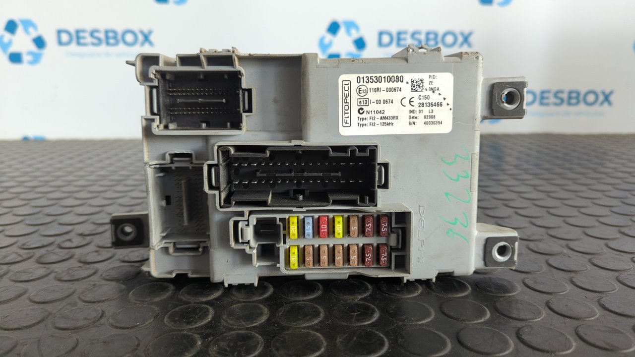 CAJA RELES / FUSIBLES FIAT FIORINO