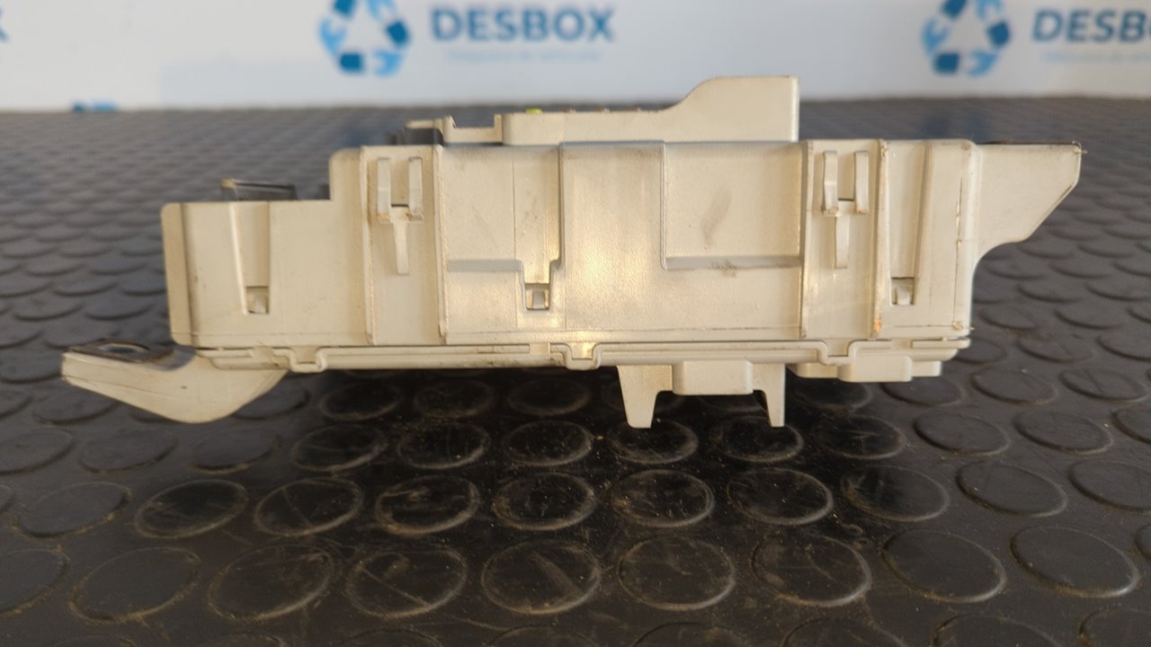 CAJA RELES / FUSIBLES FIAT FIORINO - vista 8