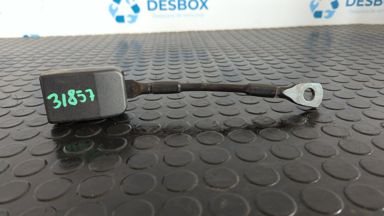 ENGANCHE CINTURON DELANTERO DERECHO FIAT SCUDO FURGÓN (272)