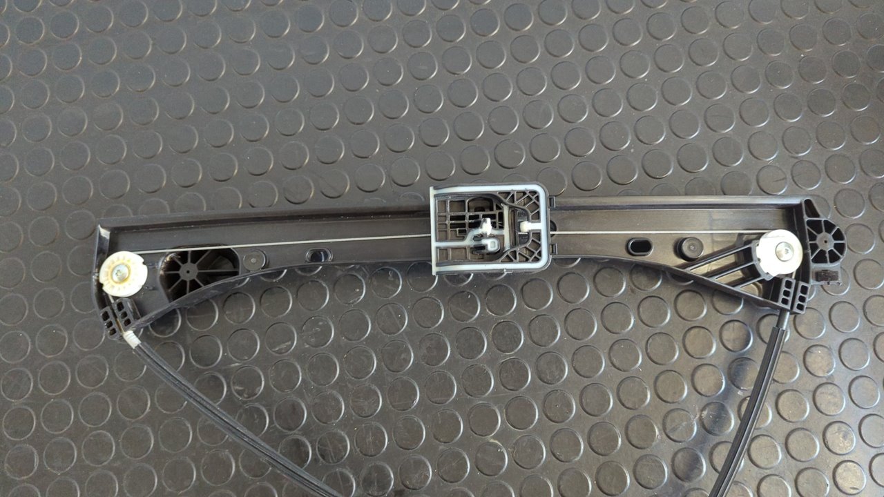 ELEVALUNAS DELANTERO DERECHO CITROEN E-C4 - vista 6