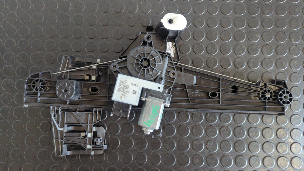 ELEVALUNAS TRASERO DERECHO CITROEN E-C4