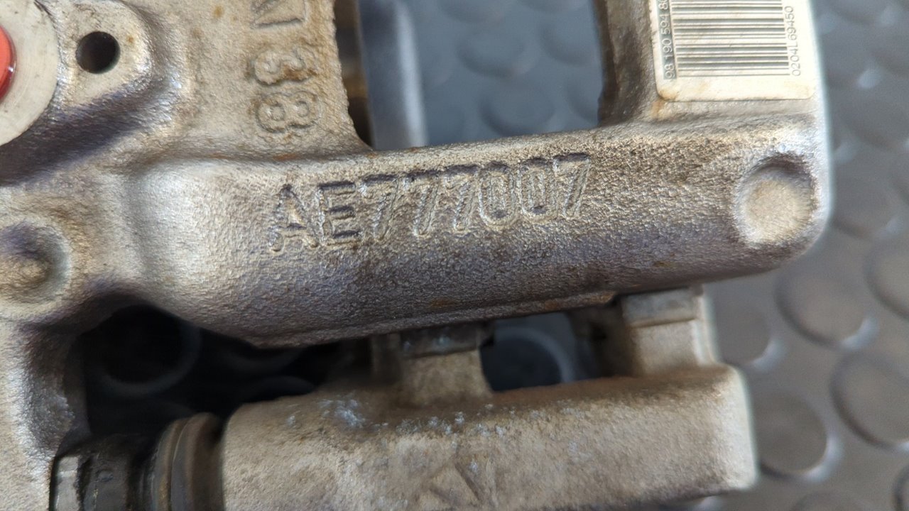 PINZA DE FRENO TRASERA DERECHA CITROEN E-C4 - vista 11