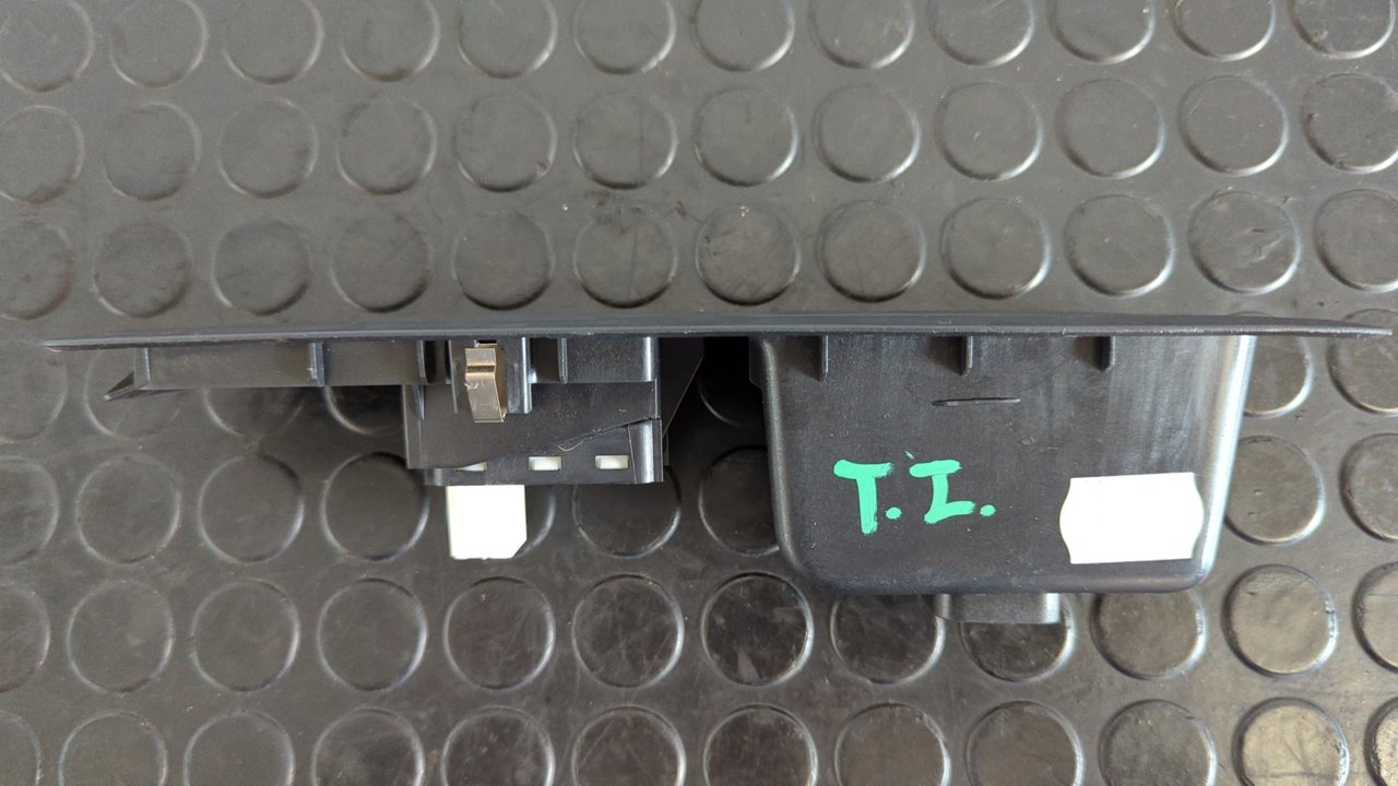 MANDO ELEVALUNAS TRASERO IZQUIERDO CITROEN E-C4 - vista 2