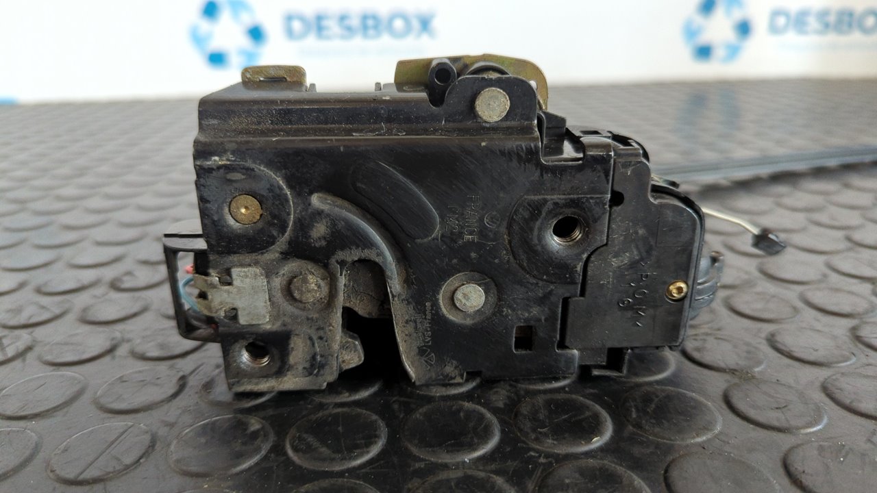 CERRADURA PUERTA DELANTERA IZQUIERDA VOLKSWAGEN GOLF IV BERLINA (1J1) - vista 5
