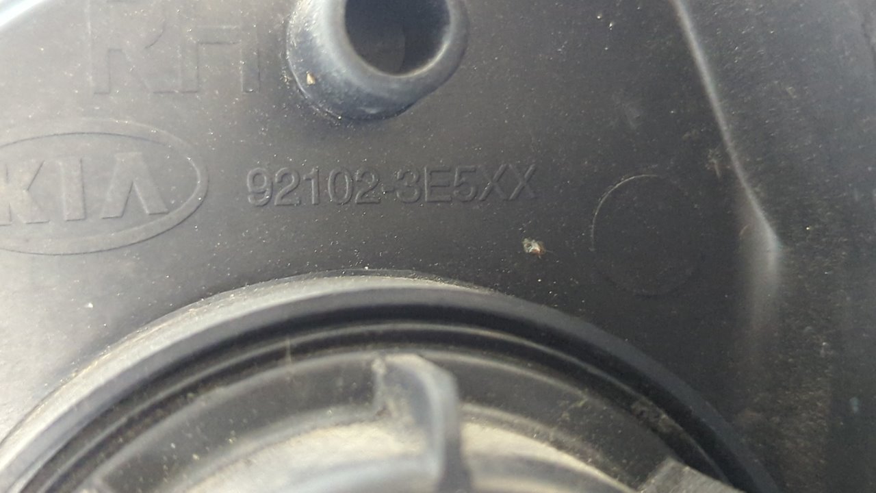 FARO DERECHO KIA SORENTO - vista 9