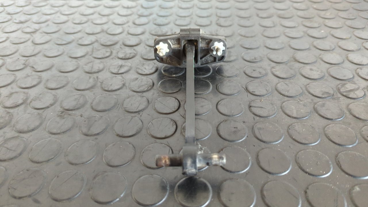RETENEDOR PUERTA IZQUIERDA  VOLKSWAGEN GOLF IV BERLINA (1J1) - vista 3