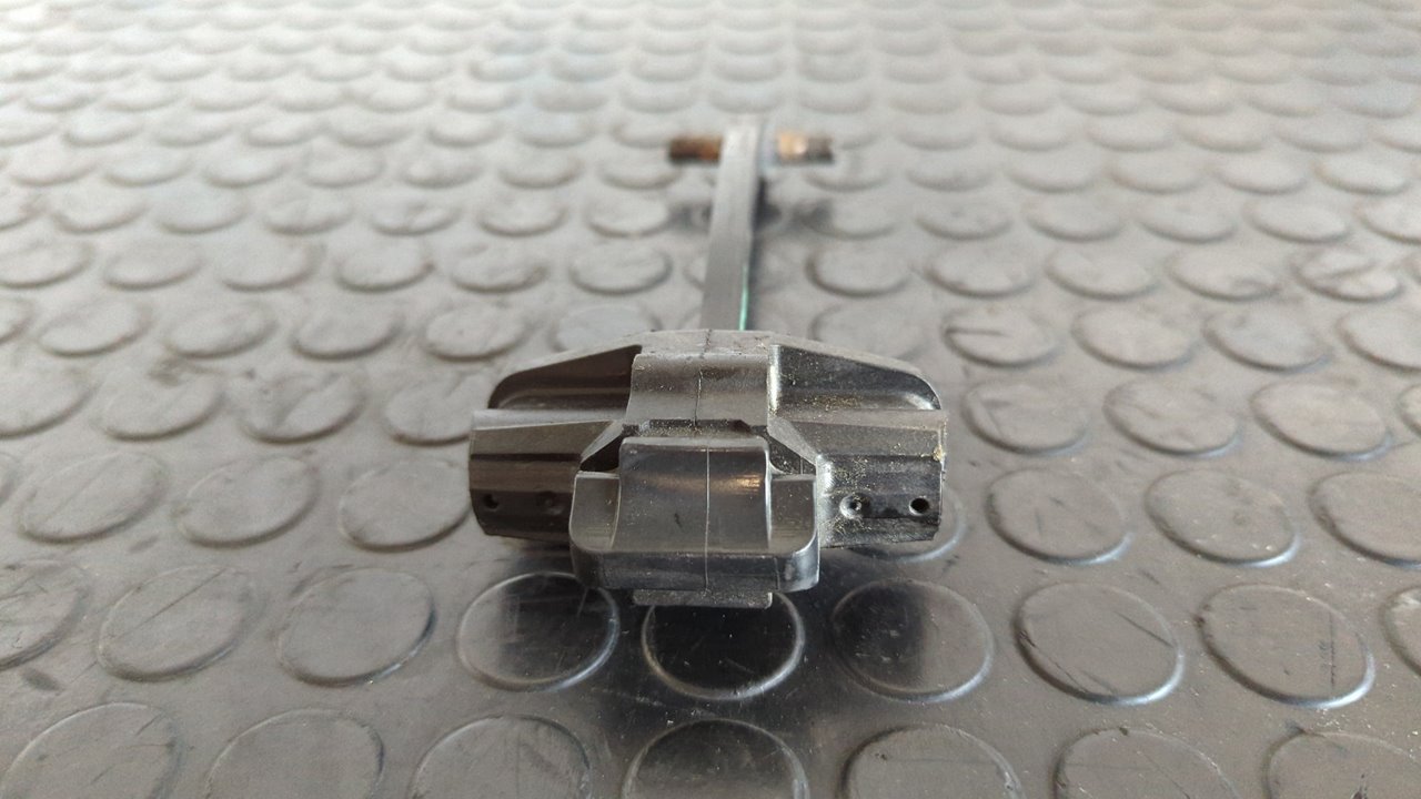 RETENEDOR PUERTA IZQUIERDA  VOLKSWAGEN GOLF IV BERLINA (1J1) - vista 4