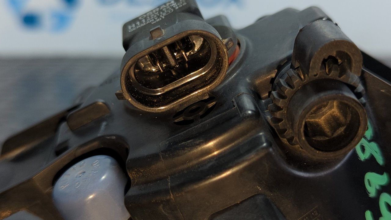 FARO ANTINIEBLA IZQUIERDO RENAULT CLIO III - vista 5