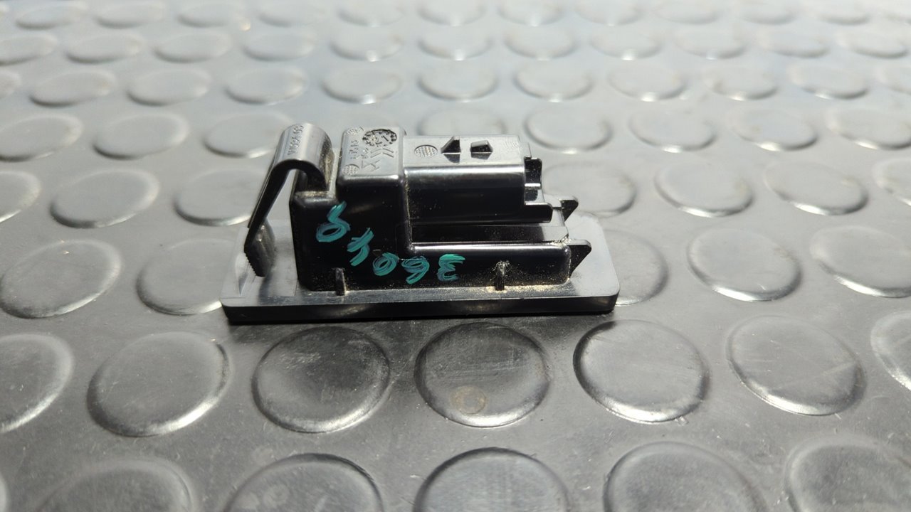 PILOTO MATRICULA CITROEN E-C4 - vista 6