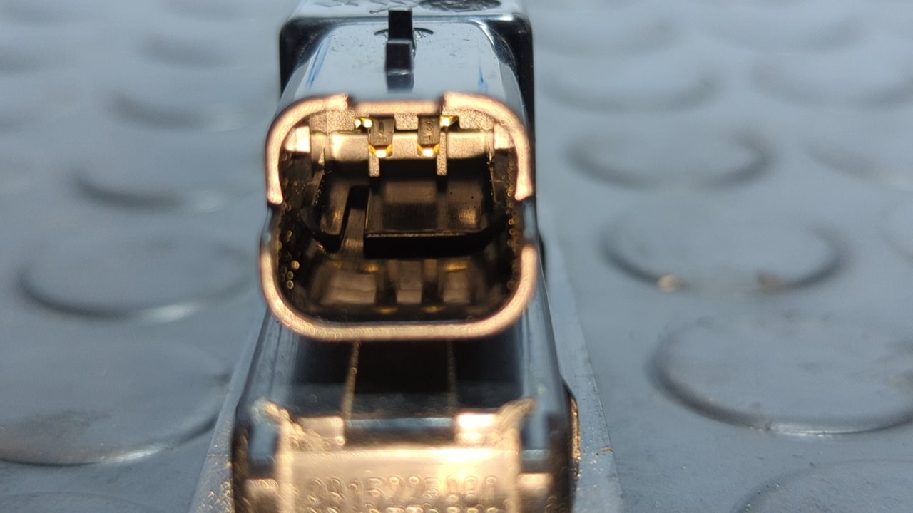 PILOTO MATRICULA CITROEN E-C4 - vista 2