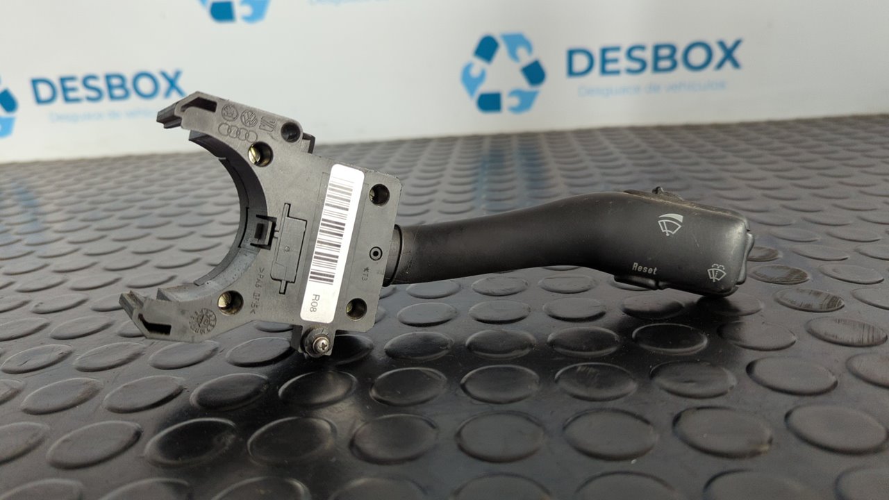 MANDO LIMPIA VOLKSWAGEN PASSAT BERLINA (3B3)