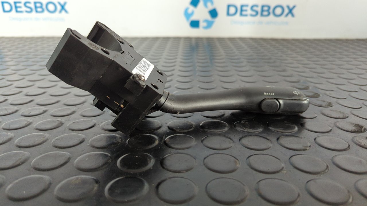 MANDO LIMPIA VOLKSWAGEN PASSAT BERLINA (3B3) - vista 3