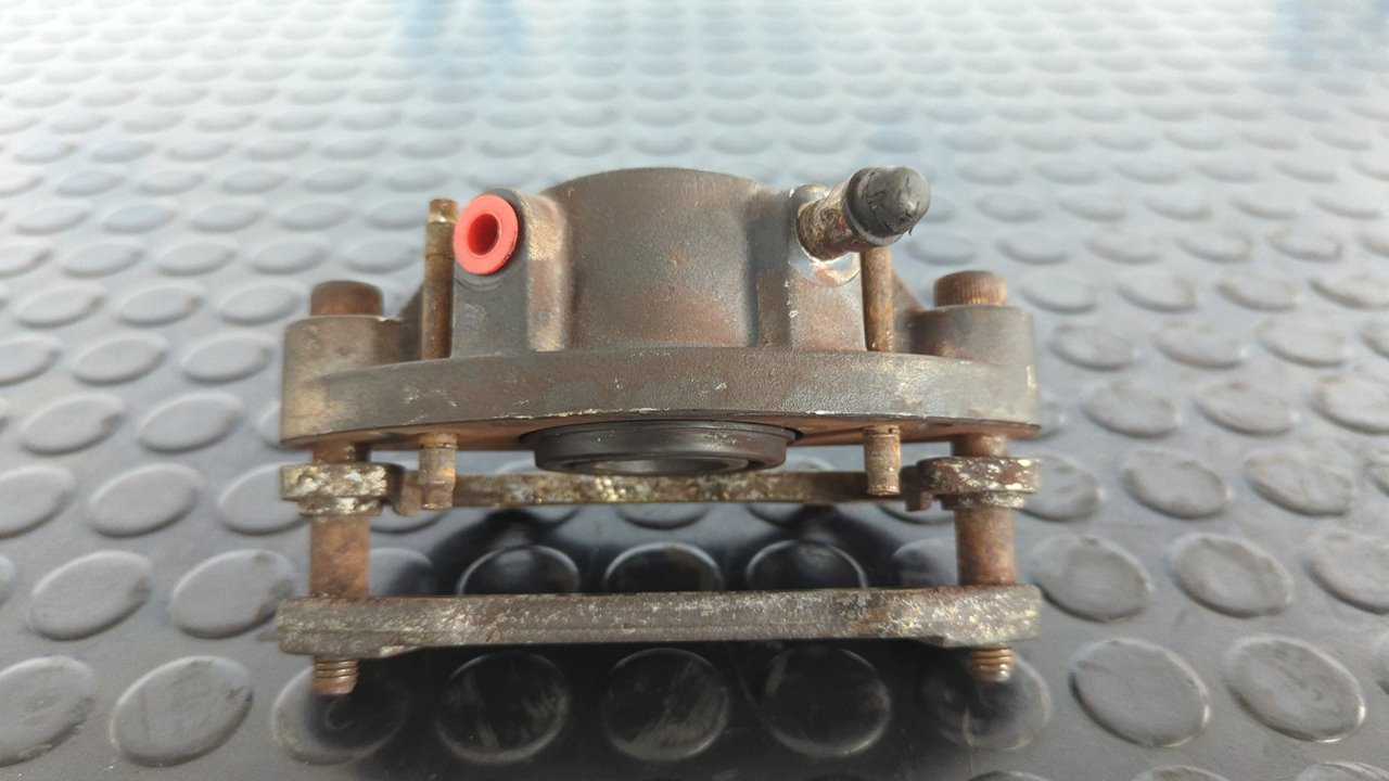 PINZA DE FRENO DELANTERA IZQUIERDA AIXAM A721