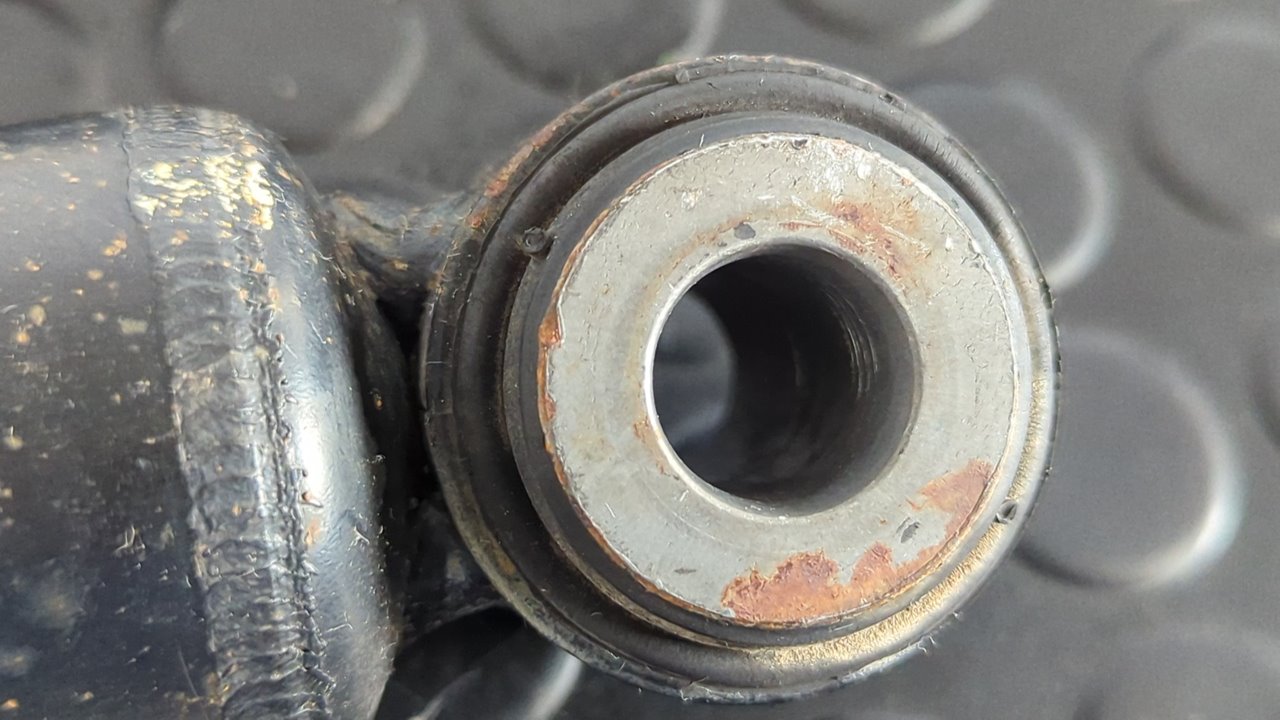 JUEGO AMORTIGUADORES TRASEROS NISSAN INTERSTAR MOD. 04 (X70) - vista 4