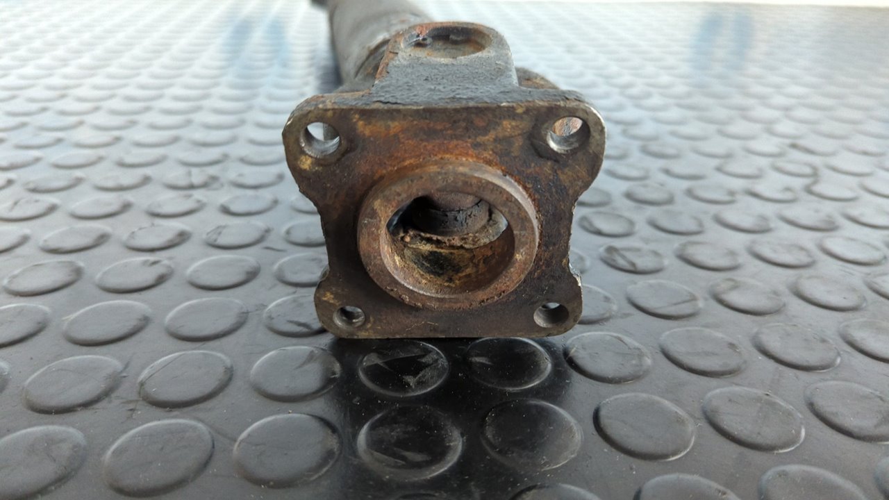 TRANSMISION CENTRAL SUZUKI SAMURAI (SJ) - vista 2