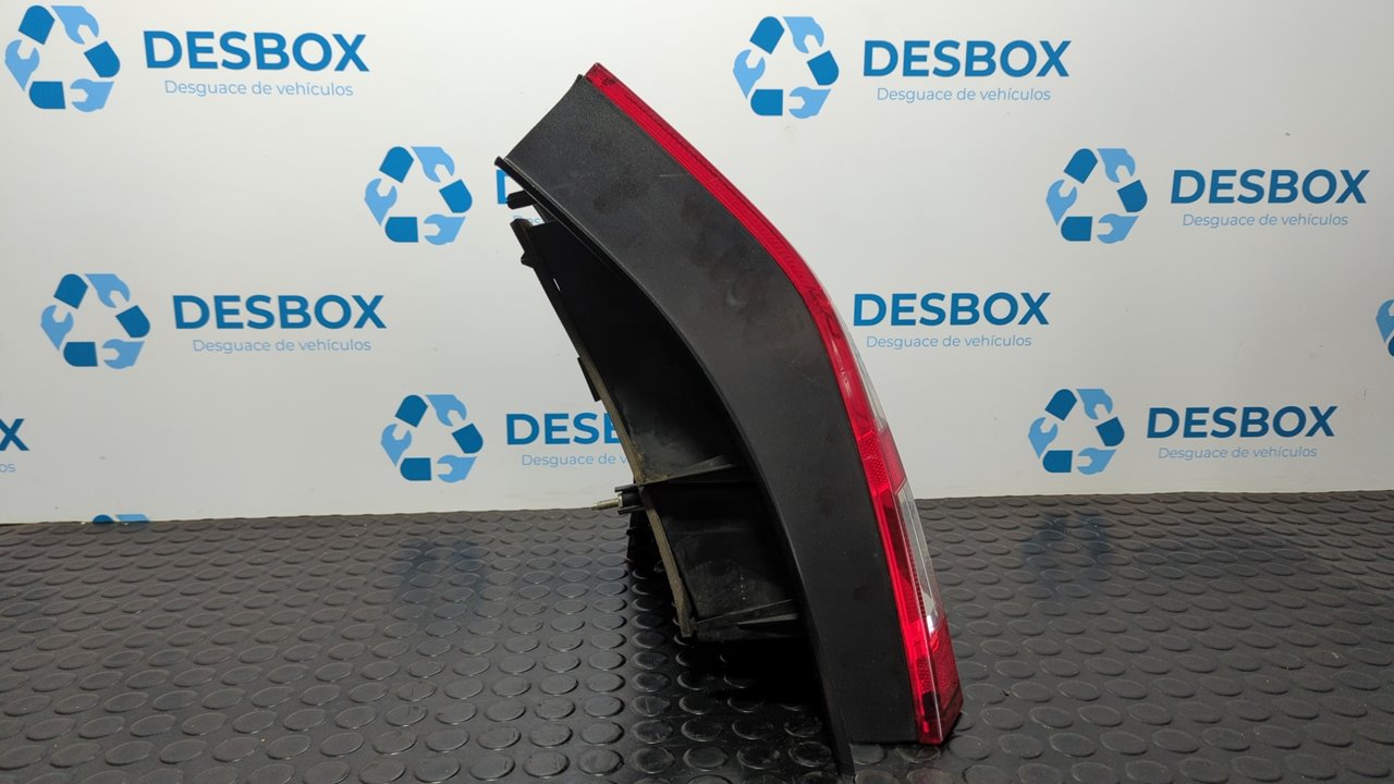PILOTO TRASERO DERECHO DACIA SANDERO - vista 5
