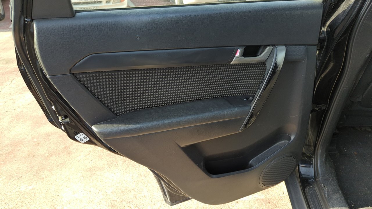 MANGUETA TRASERA IZQUIERDA CHEVROLET CAPTIVA - vista 20