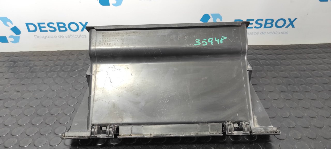 GUANTERA MITSUBISHI MONTERO (V80/V90) - vista 3