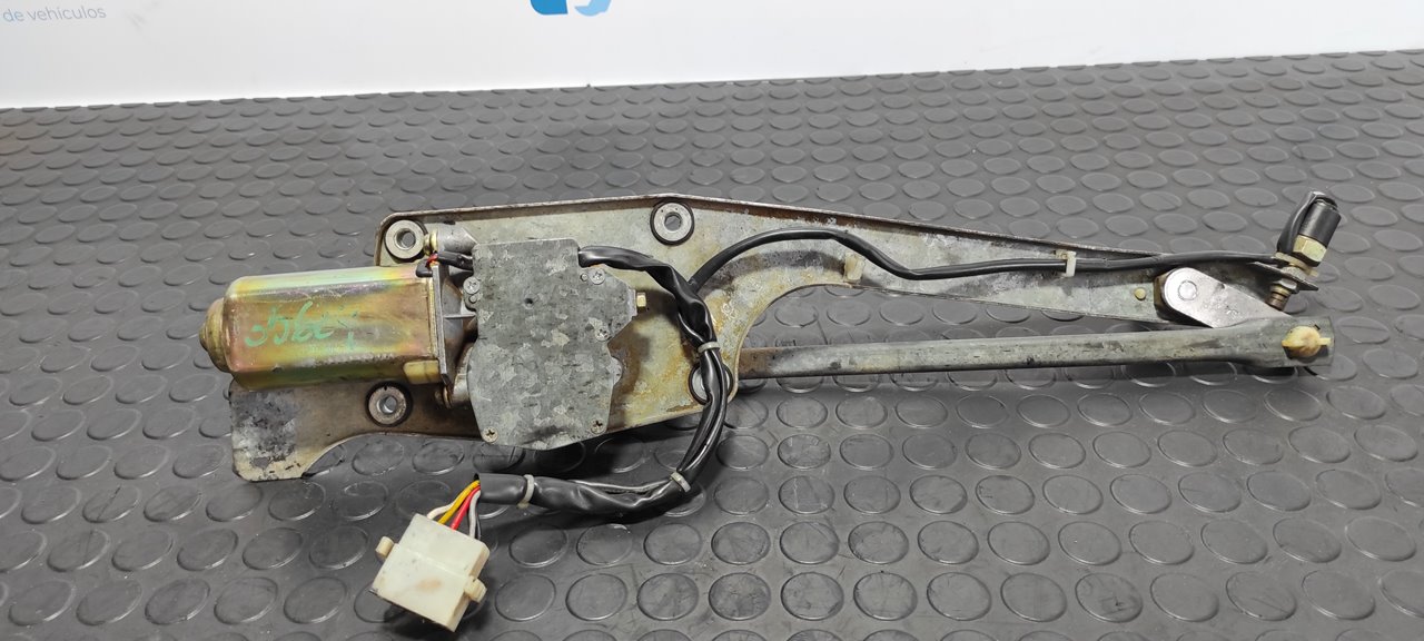 MOTOR LIMPIA TRASERO NISSAN PATROL (K/W160) - vista 2