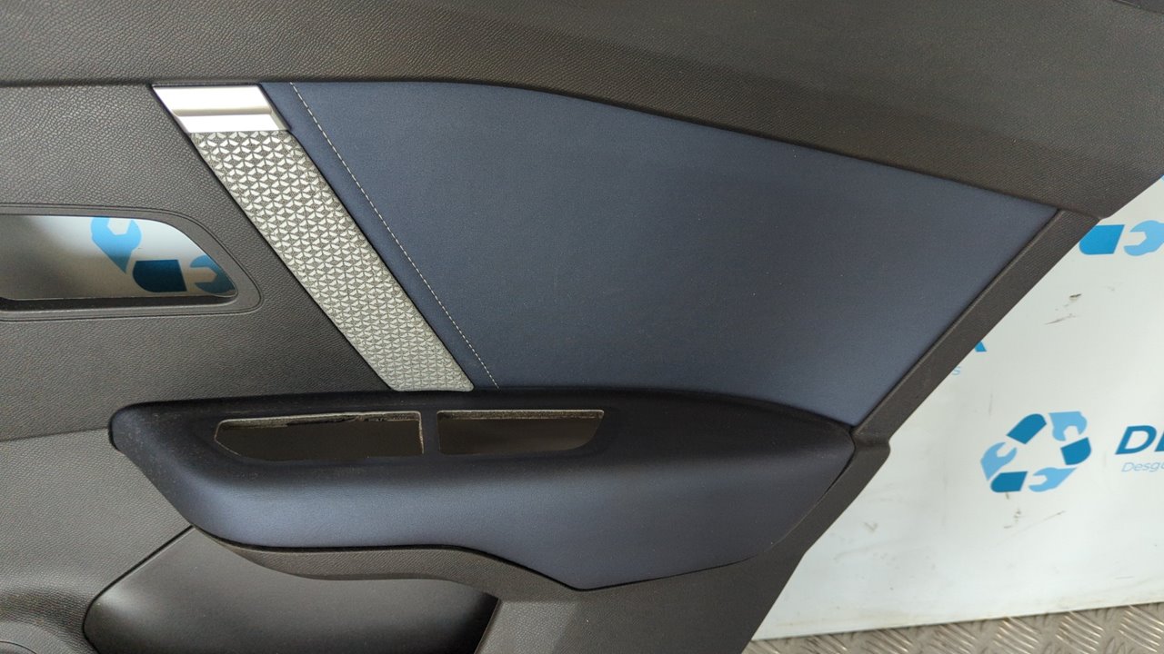 GUARNECIDO PUERTA TRASERA DERECHA CITROEN E-C4 - vista 4