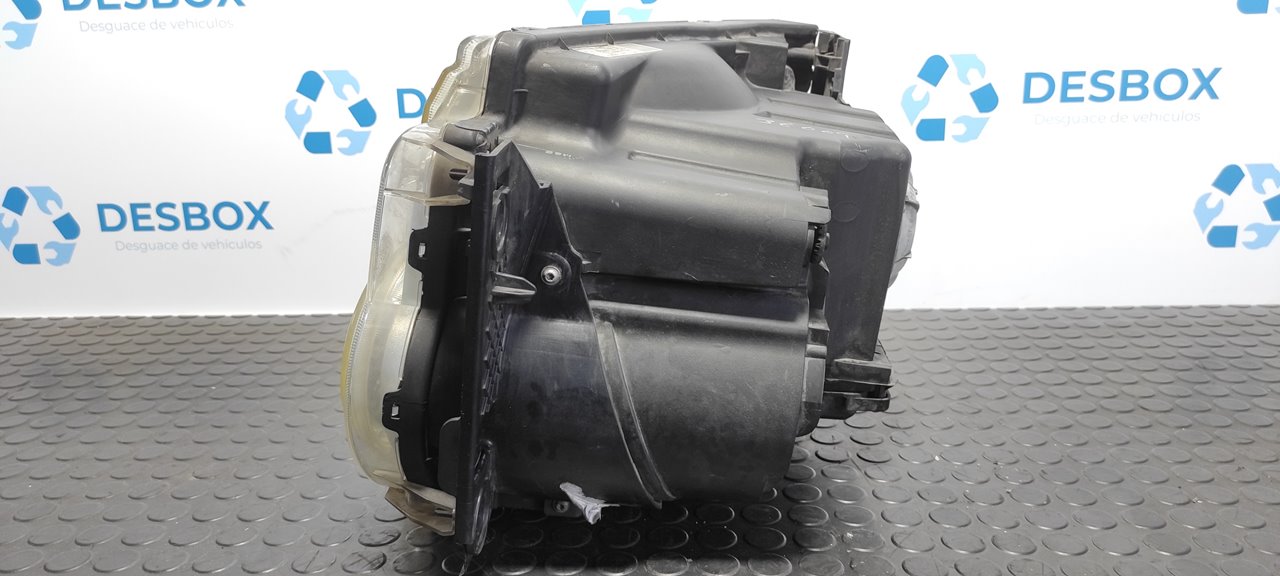 FARO DERECHO LAND ROVER DISCOVERY - vista 5