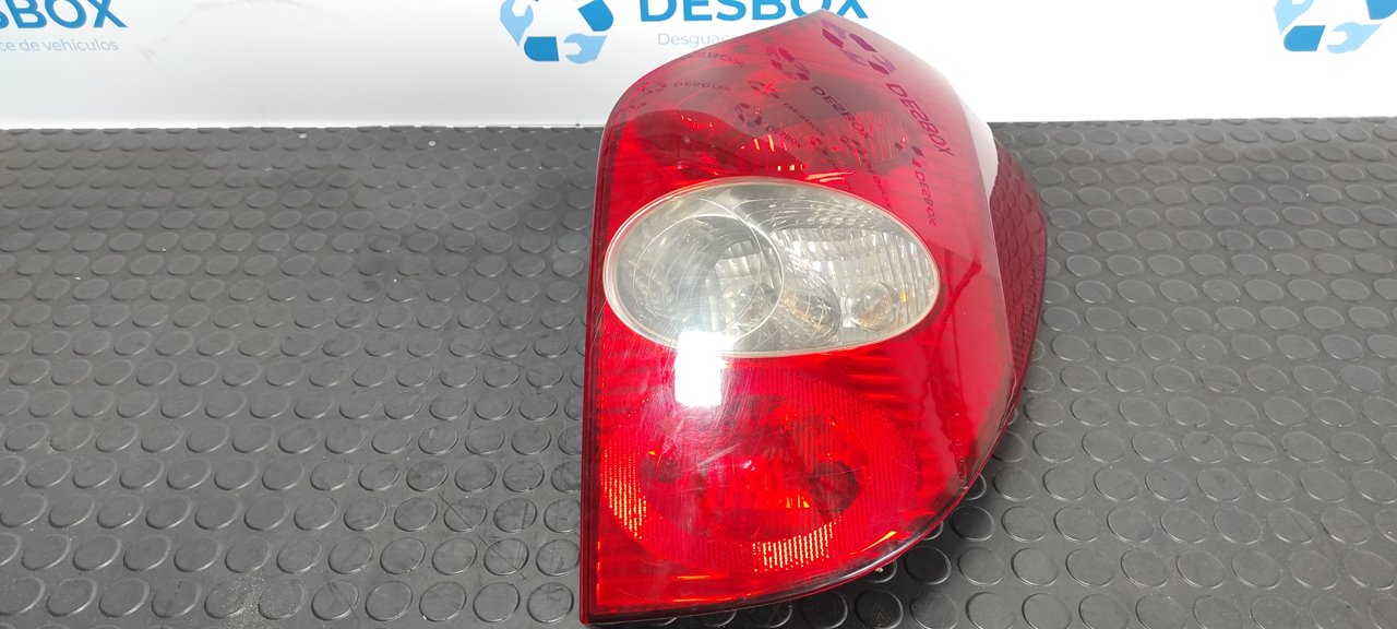 PILOTO TRASERO DERECHO RENAULT LAGUNA II GRANDTOUR (KG0)
