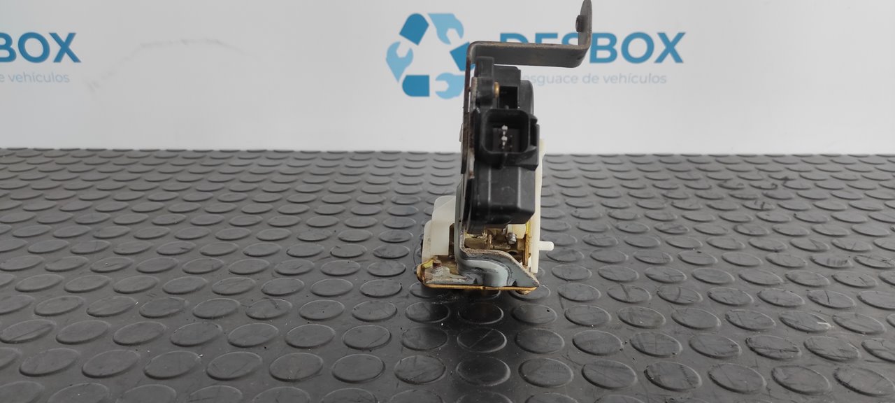 CERRADURA PUERTA TRASERA DERECHA MITSUBISHI MONTERO (V80/V90) - vista 6