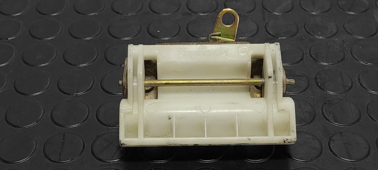 MANETA EXTERIOR PORTON MITSUBISHI MONTERO (V80/V90) - vista 5